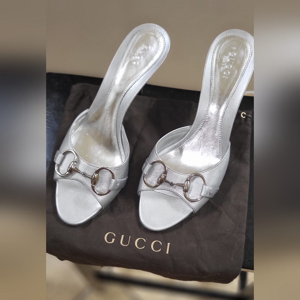 Silver Gucci Horsbit Heels 7